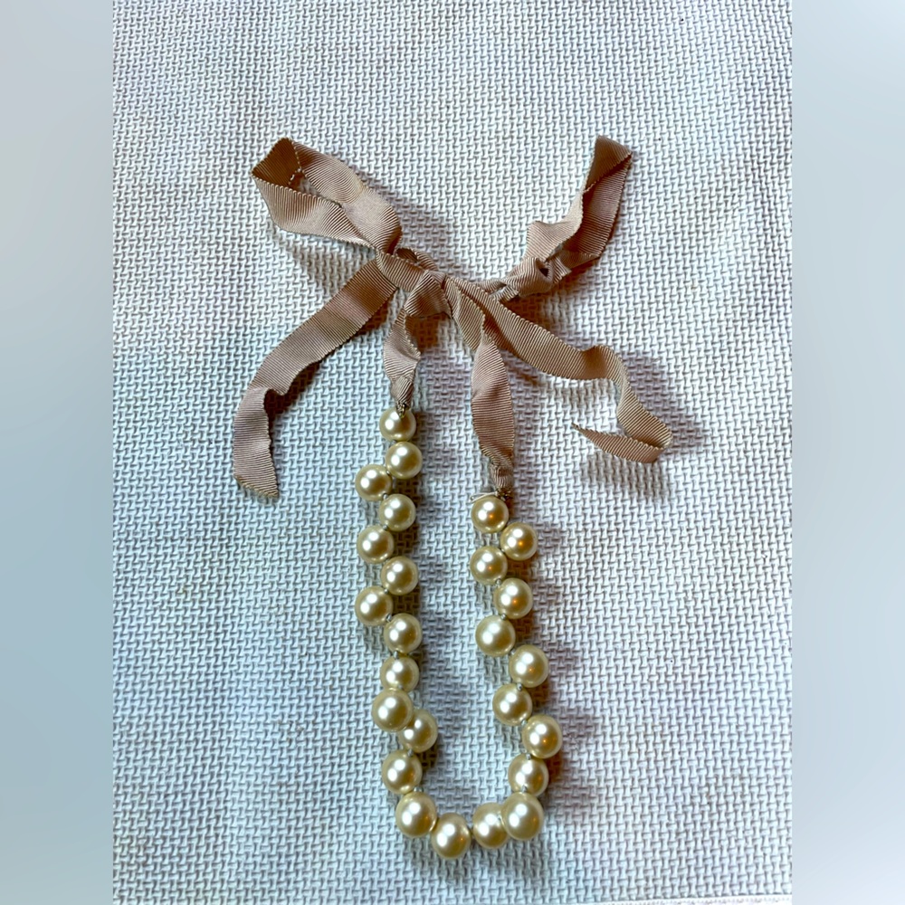 Jcrew large pearl ribbon statement necklace